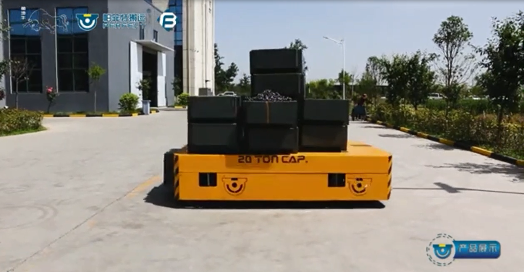 载重100吨的重型AGV自动化平板车作业现场一饱眼福